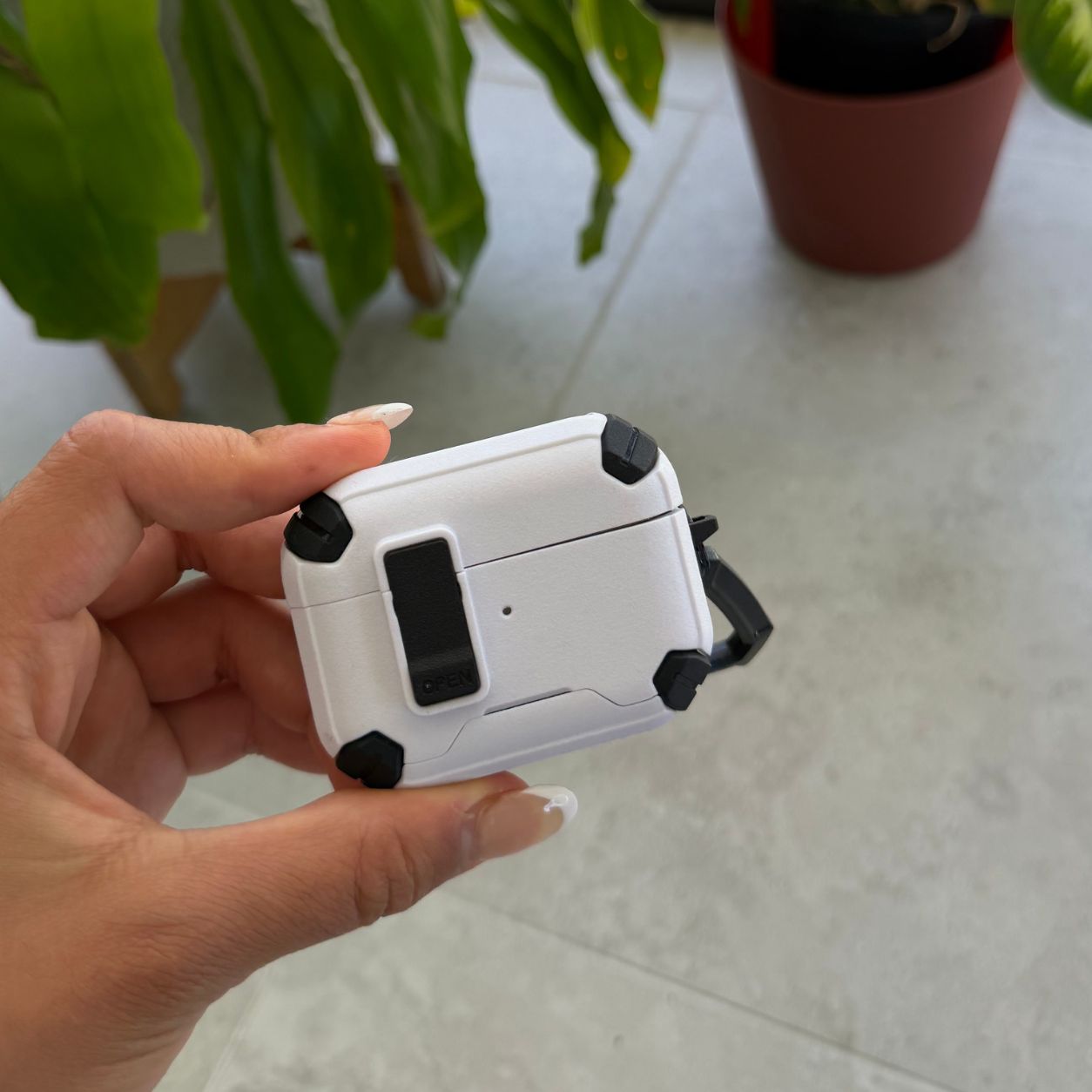 Mini Retro White Noise Bluetooth Speaker